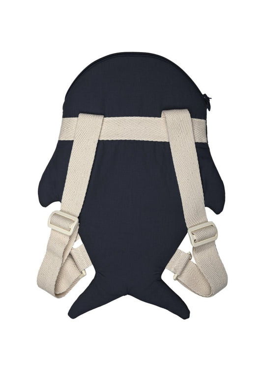 【限定品】サメのベビーリュック <ロングアイバージョン> - BABY BITES JAPAN(ベイビーバイツジャパン)